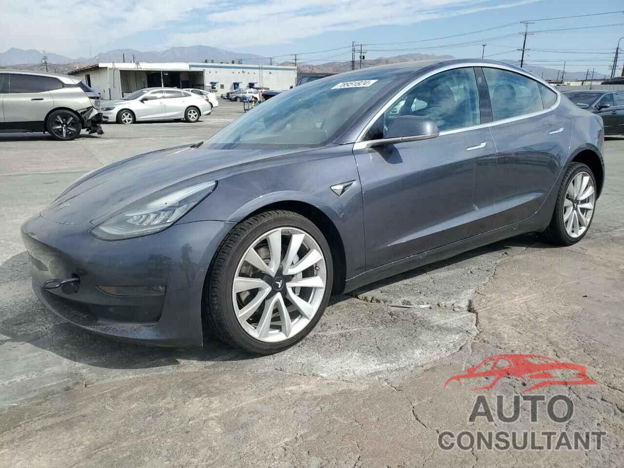 TESLA MODEL 3 2018 - 5YJ3E1EB8JF185190