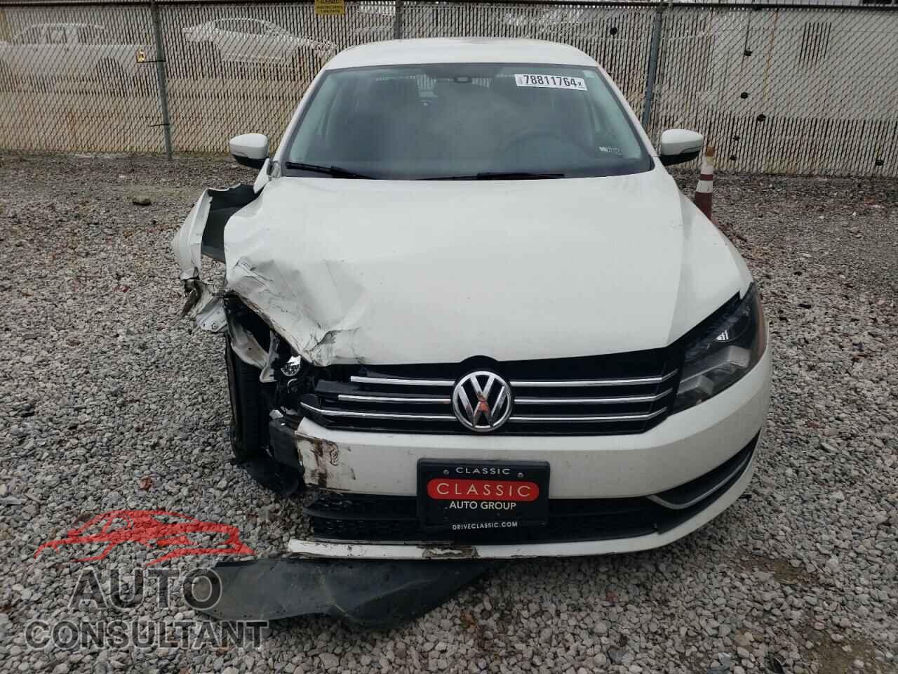 VOLKSWAGEN PASSAT 2014 - 1VWAT7A32EC120950