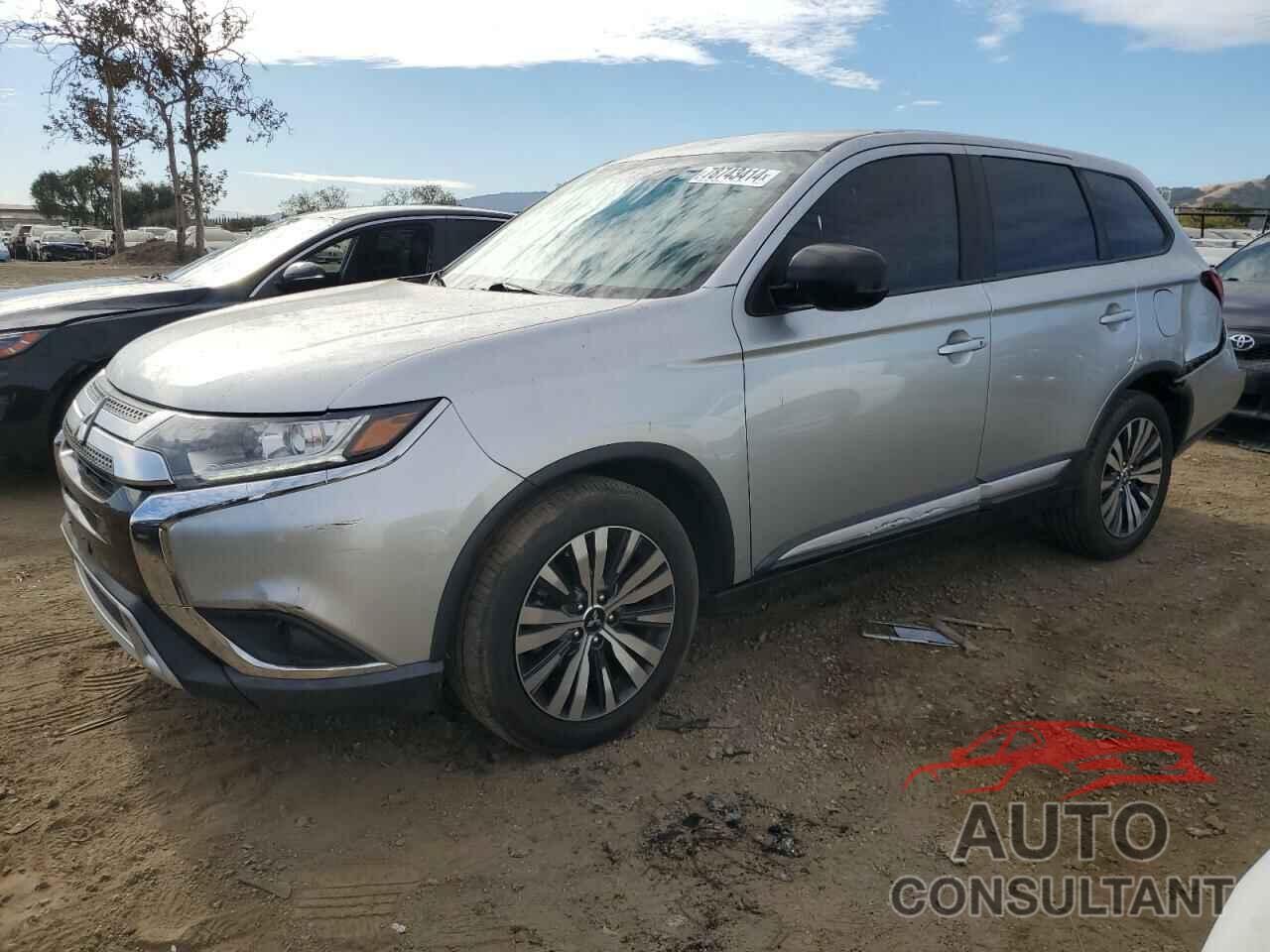 MITSUBISHI OUTLANDER 2019 - JA4AD2A31KZ017573
