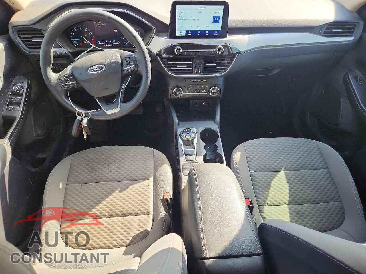 FORD ESCAPE 2020 - 1FMCU0G62LUA93267