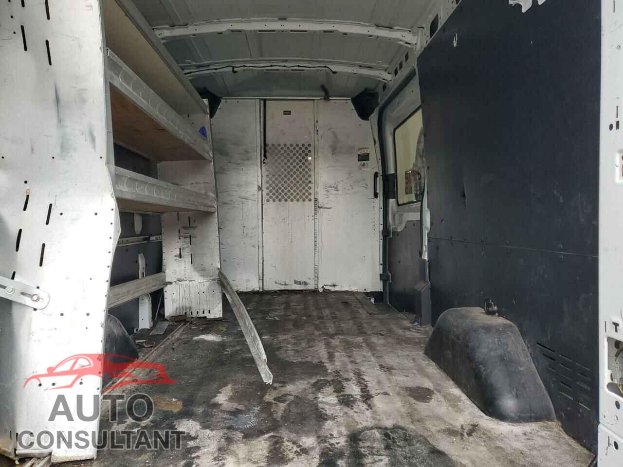 FORD TRANSIT 2017 - 1FTYR2CM7HKA51367