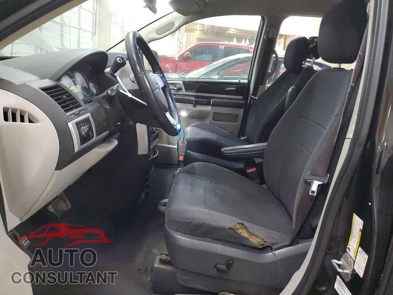 DODGE GRAND CARAVAN 2010 - 2D4RN5D18AR443693