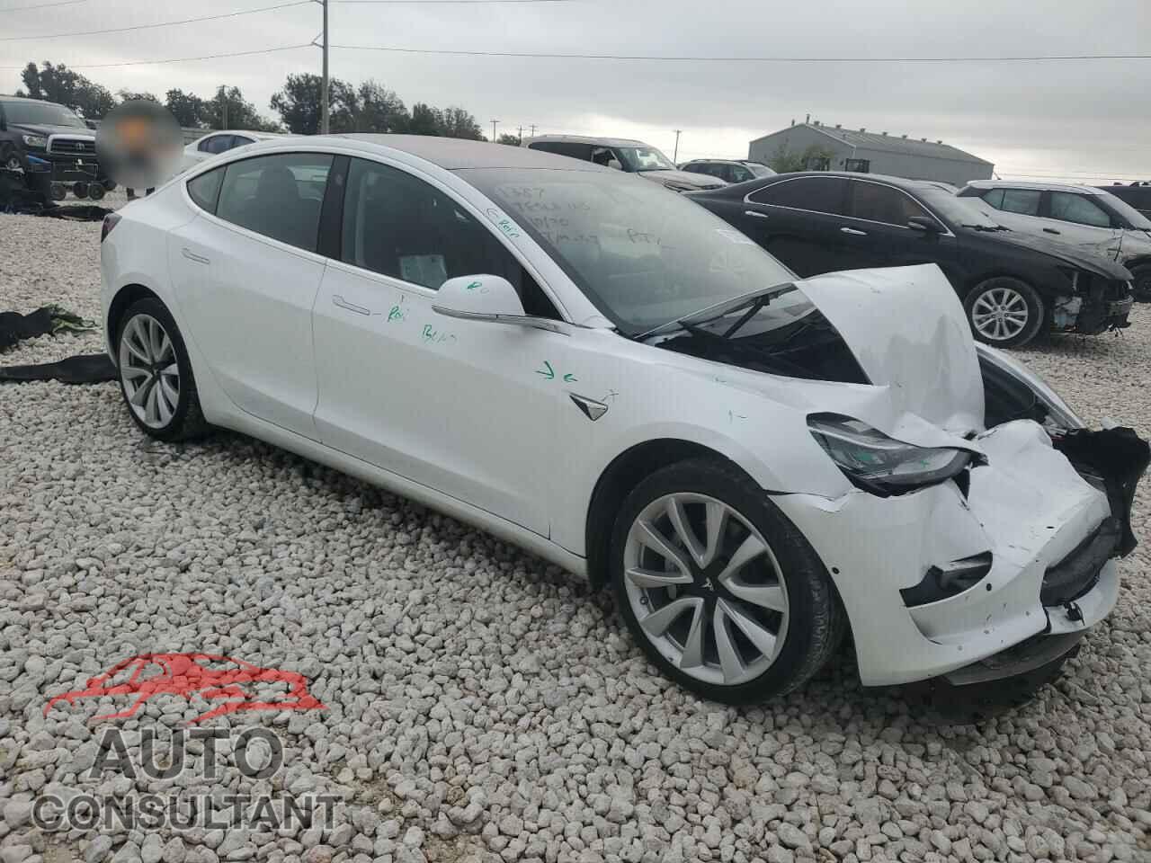 TESLA MODEL 3 2018 - 5YJ3E1EA8JF118533