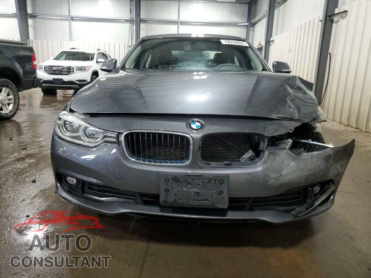 BMW 3 SERIES 2018 - WBA8A3C55JA488671