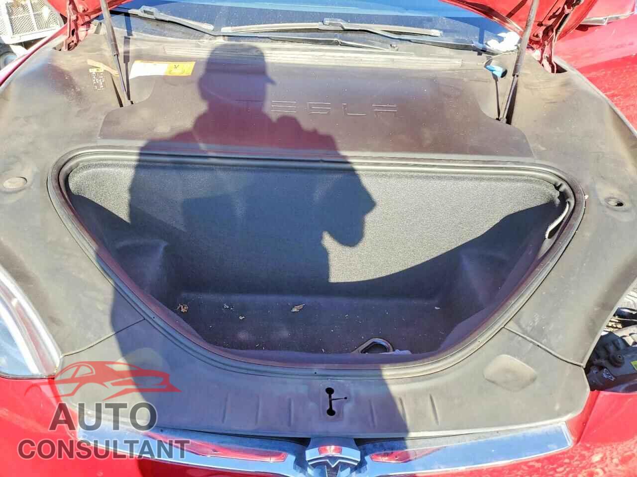 TESLA MODEL S 2018 - 5YJSA1E27JF281349