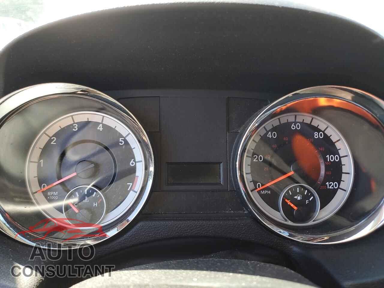 DODGE CARAVAN 2012 - 2C4RDGCG1CR281622