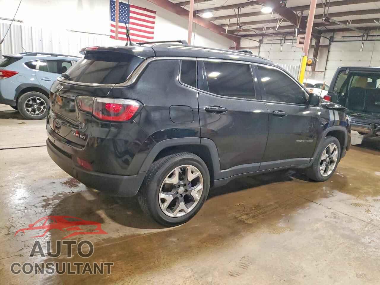 JEEP COMPASS 2018 - 3C4NJDCB1JT113404