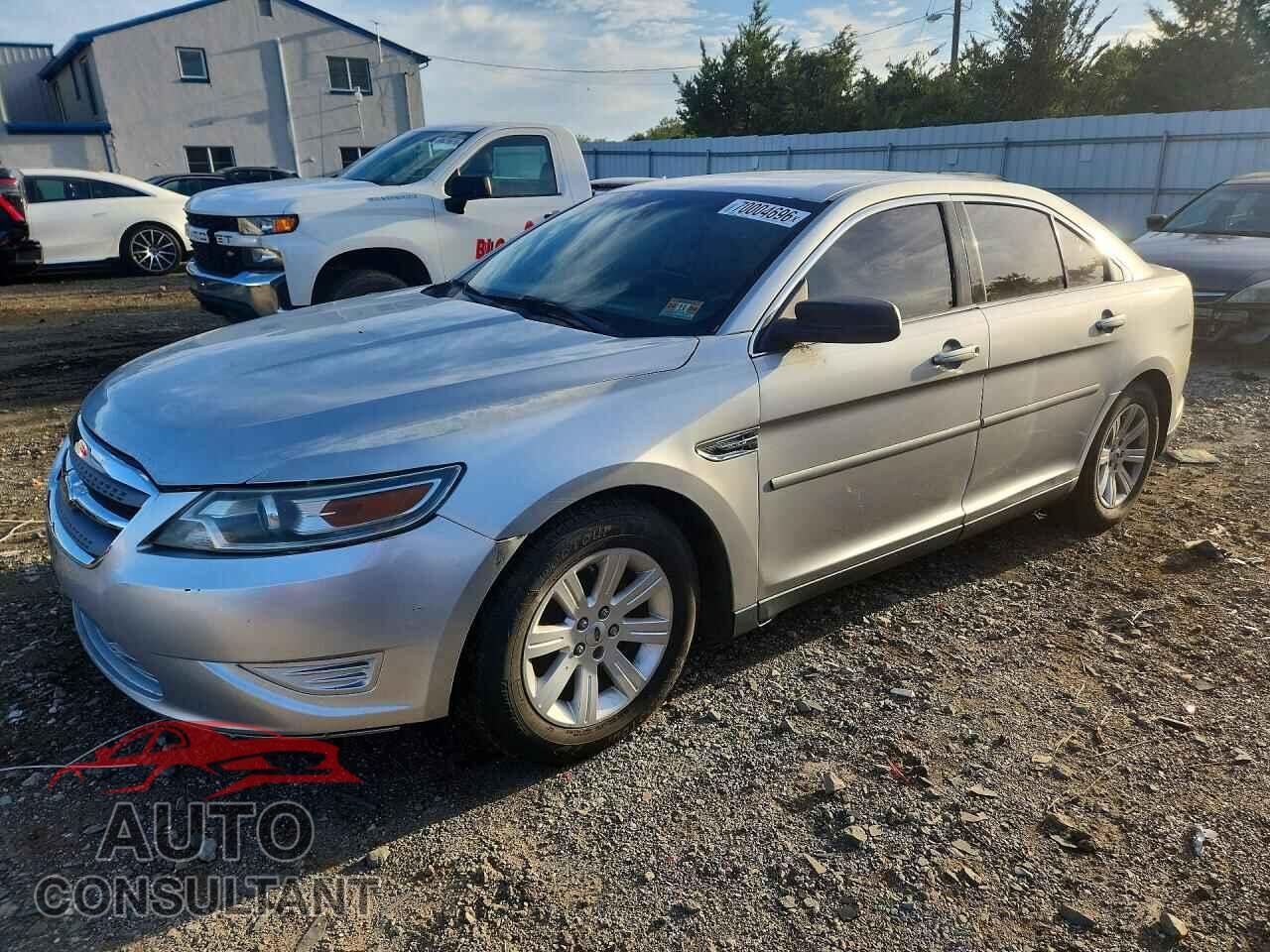 FORD TAURUS 2012 - 1FAHP2DW1CG125857
