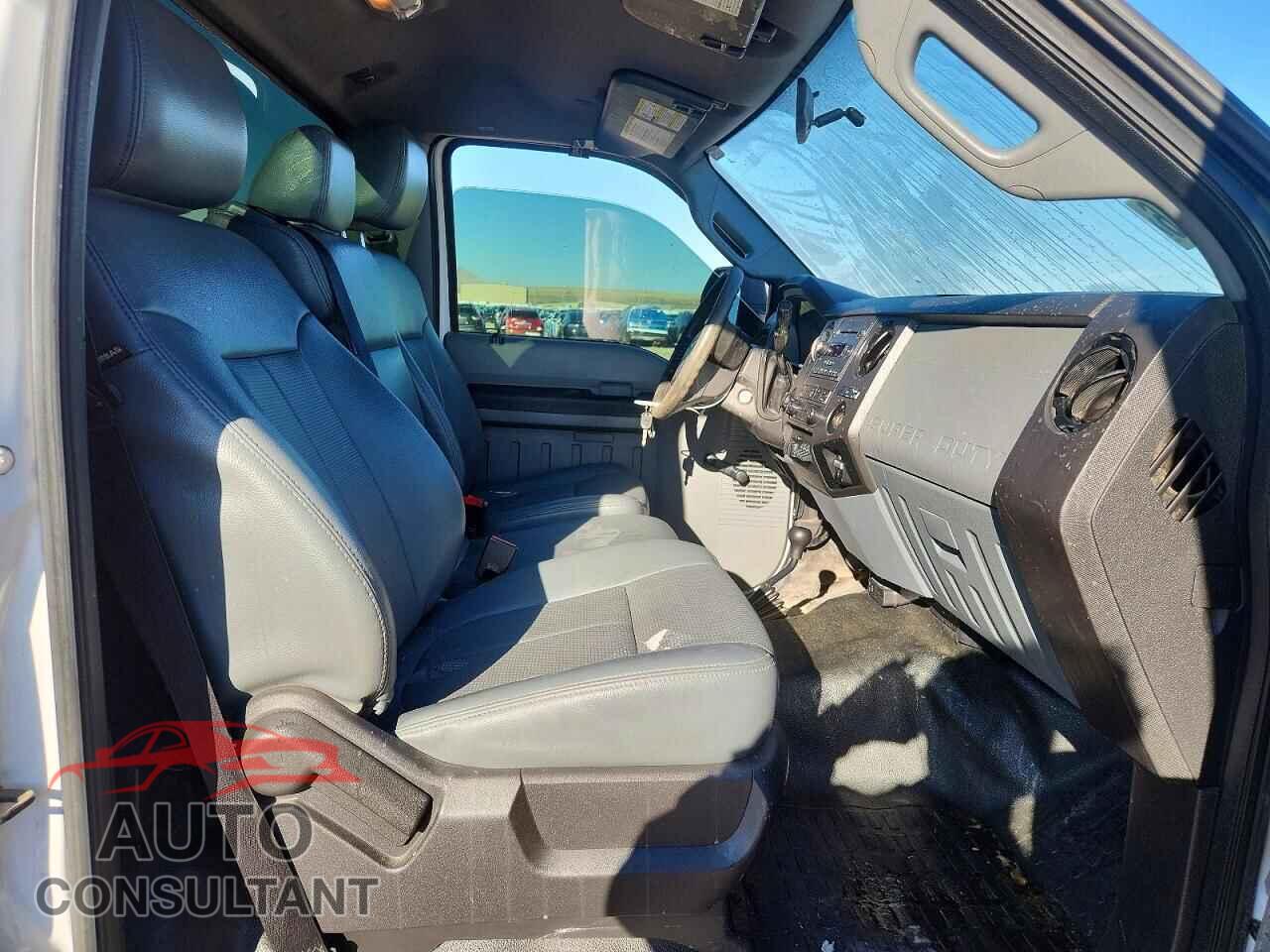 FORD F350 2015 - 1FTRF3BT1FEC06468
