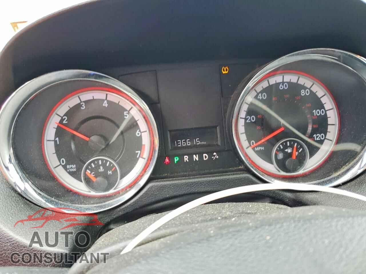 DODGE CARAVAN 2011 - 2D4RN1AG7BR719493