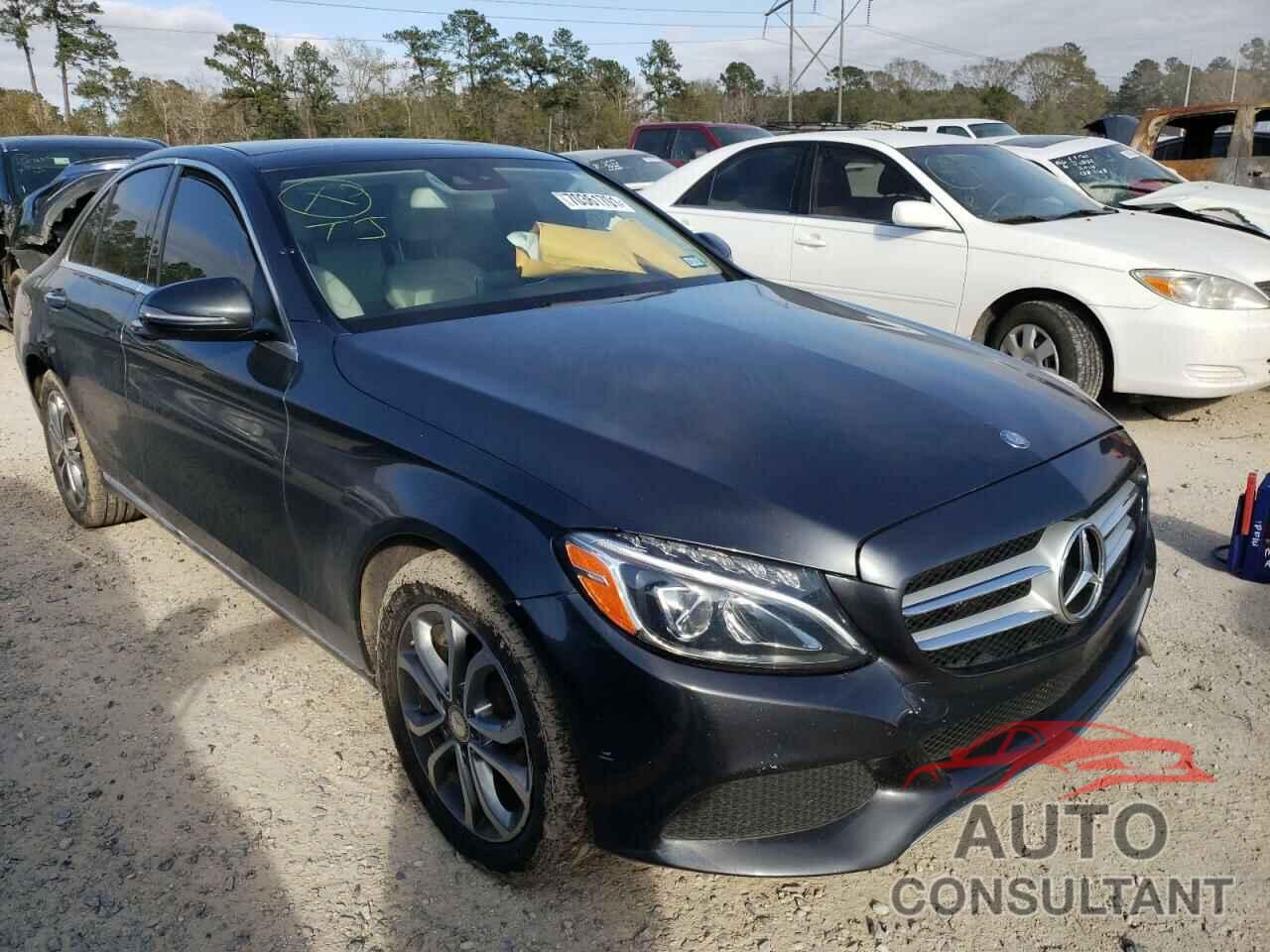 MERCEDES-BENZ C-CLASS 2016 - 55SWF4KBXGU137312