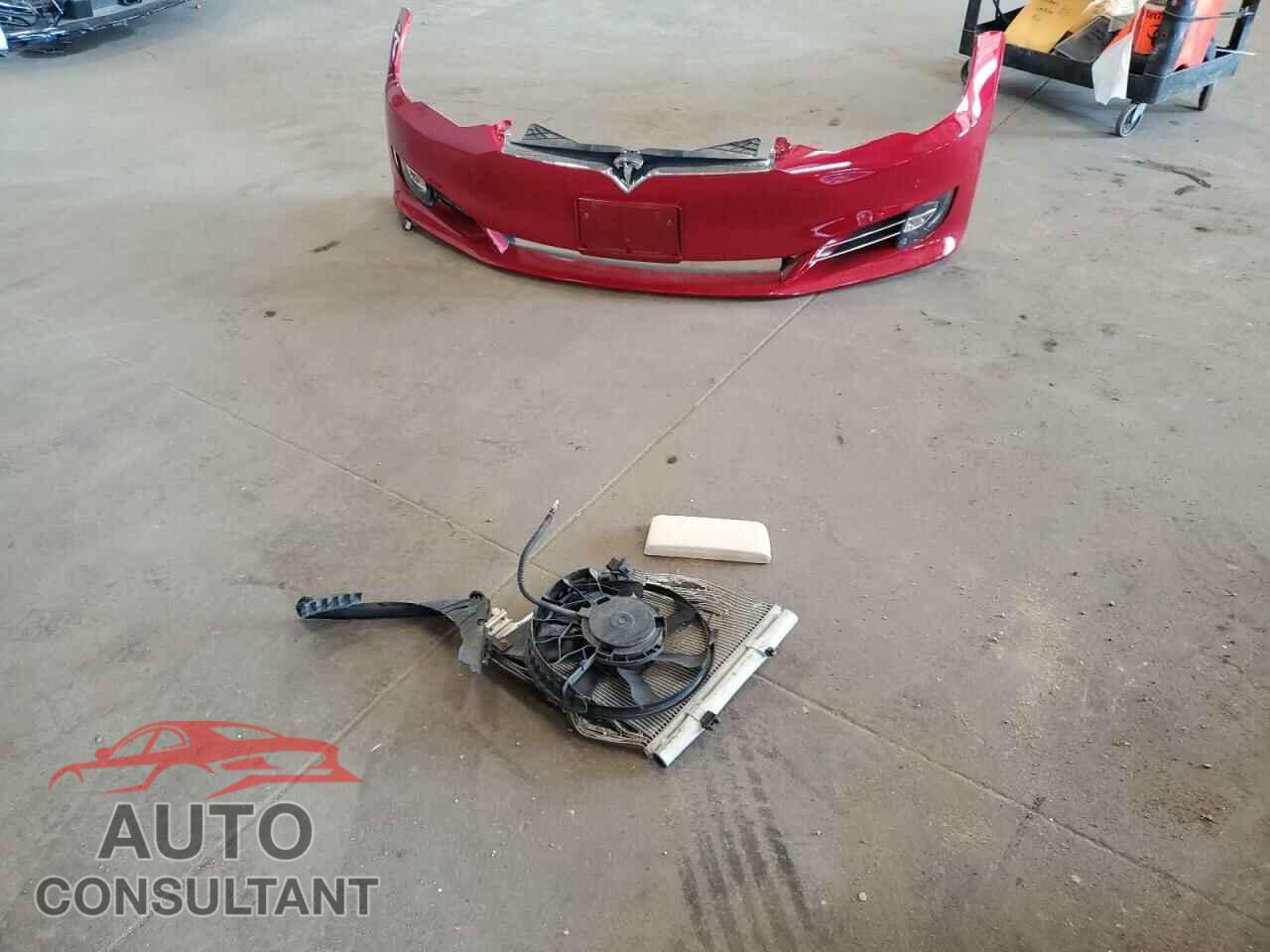 TESLA MODEL S 2018 - 5YJSA1E23JF294907