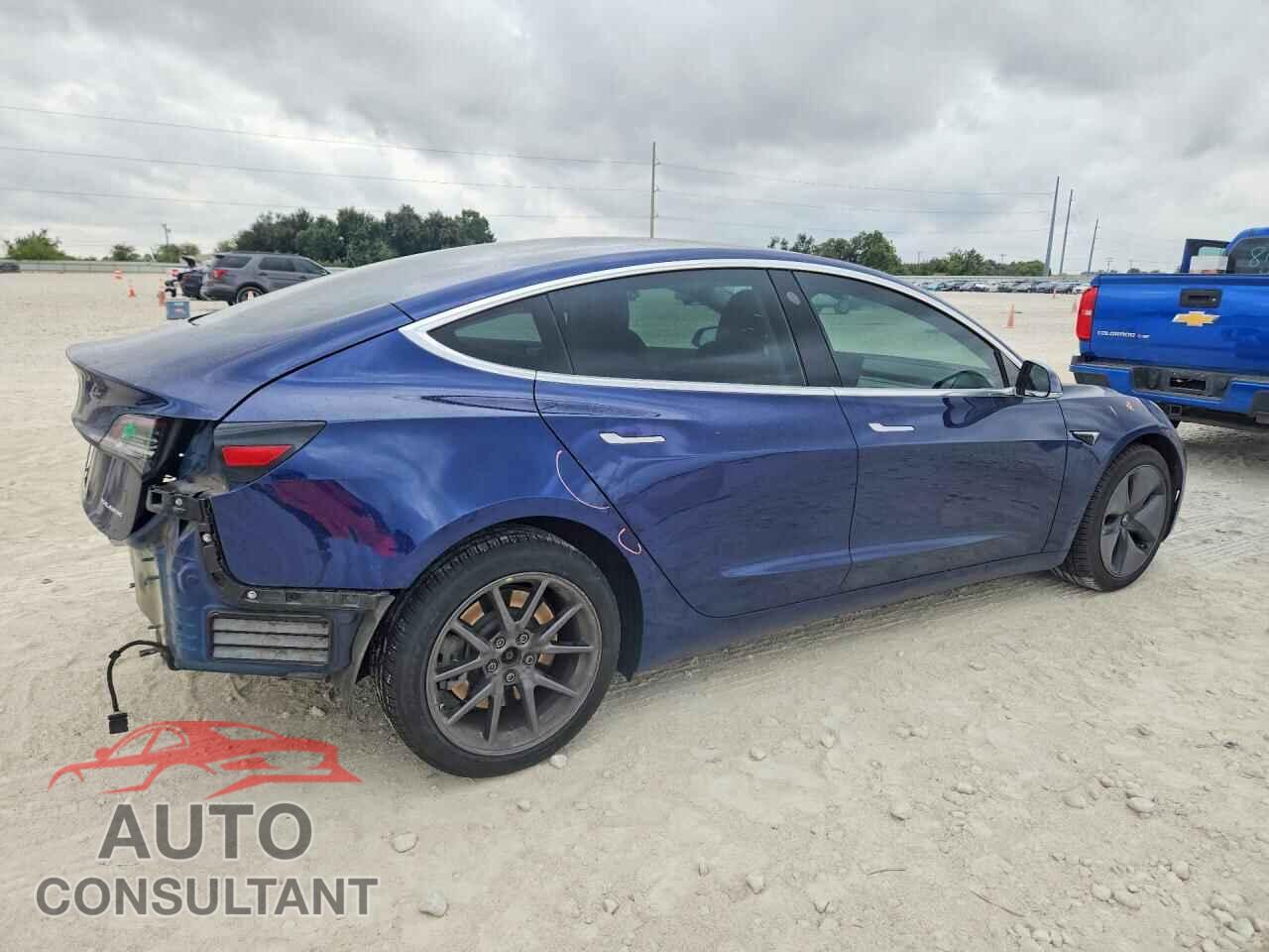TESLA MODEL 3 2018 - 5YJ3E1EB9JF115164