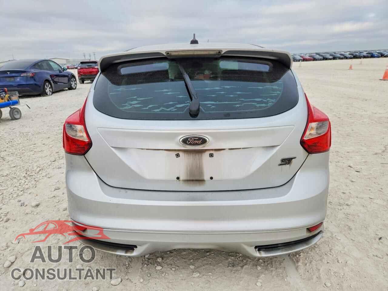 FORD FOCUS 2014 - 1FADP3L96EL168228