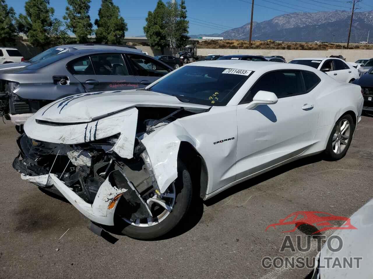 CHEVROLET CAMARO 2019 - 1G1FB1RX2K0135230