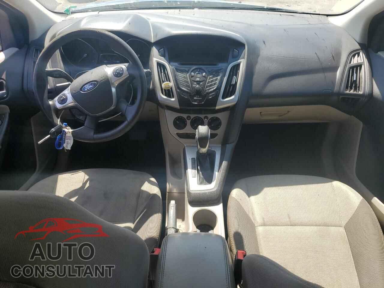 FORD FOCUS 2014 - 1FADP3K23EL238076