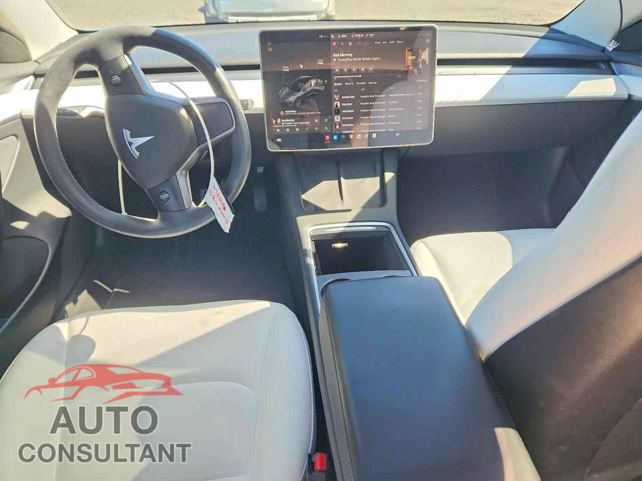 TESLA MODEL 3 2023 - 5YJ3E1EA8PF645819