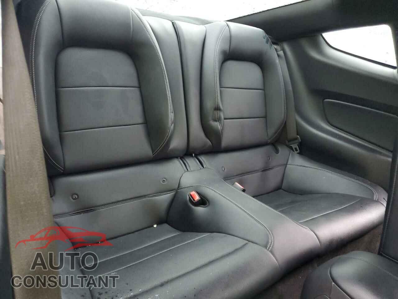 FORD MUSTANG 2017 - 1FA6P8CF1H5212107