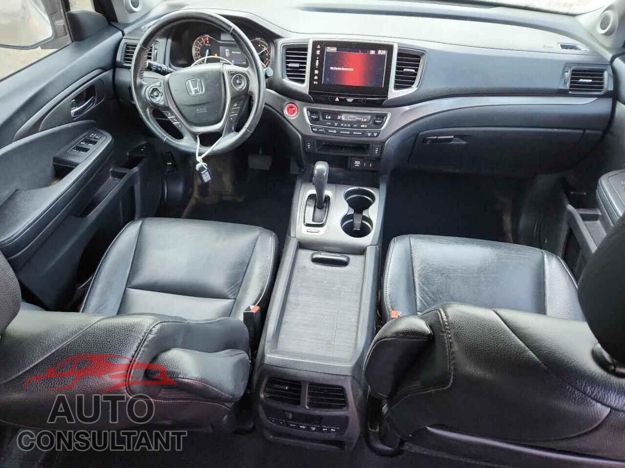 HONDA PILOT 2017 - 5FNYF5H57HB048168
