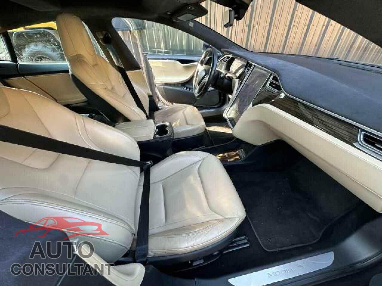 TESLA MODEL S 2016 - 5YJSA1E22GF124708