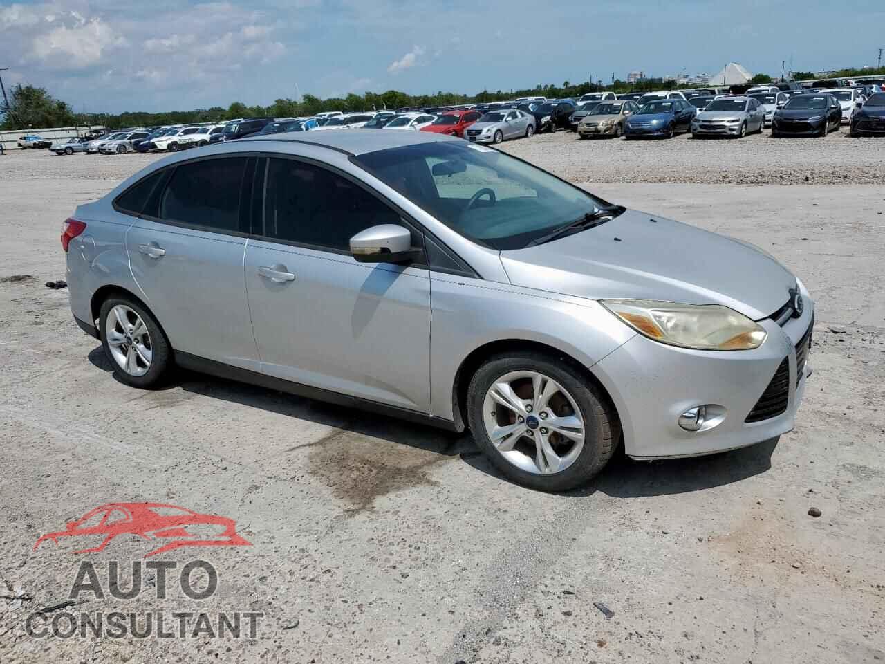 FORD FOCUS 2014 - 1FADP3F21EL123180