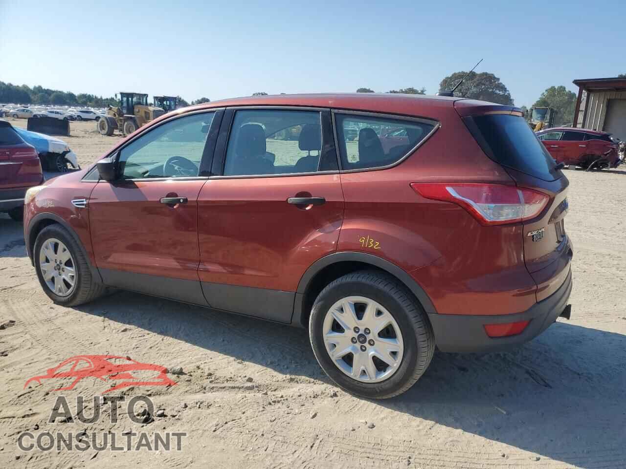 FORD ESCAPE 2015 - 1FMCU0F78FUA04431