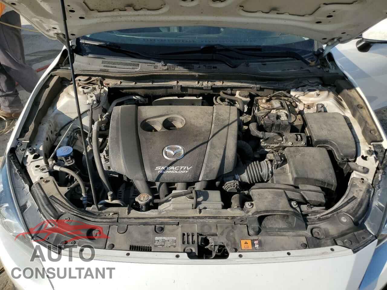 MAZDA 3 2016 - 3MZBM1X77GM252189