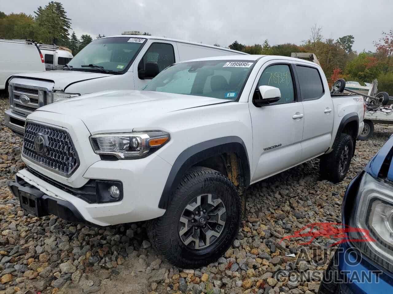 TOYOTA TACOMA 2019 - 3TMCZ5AN8KM217225