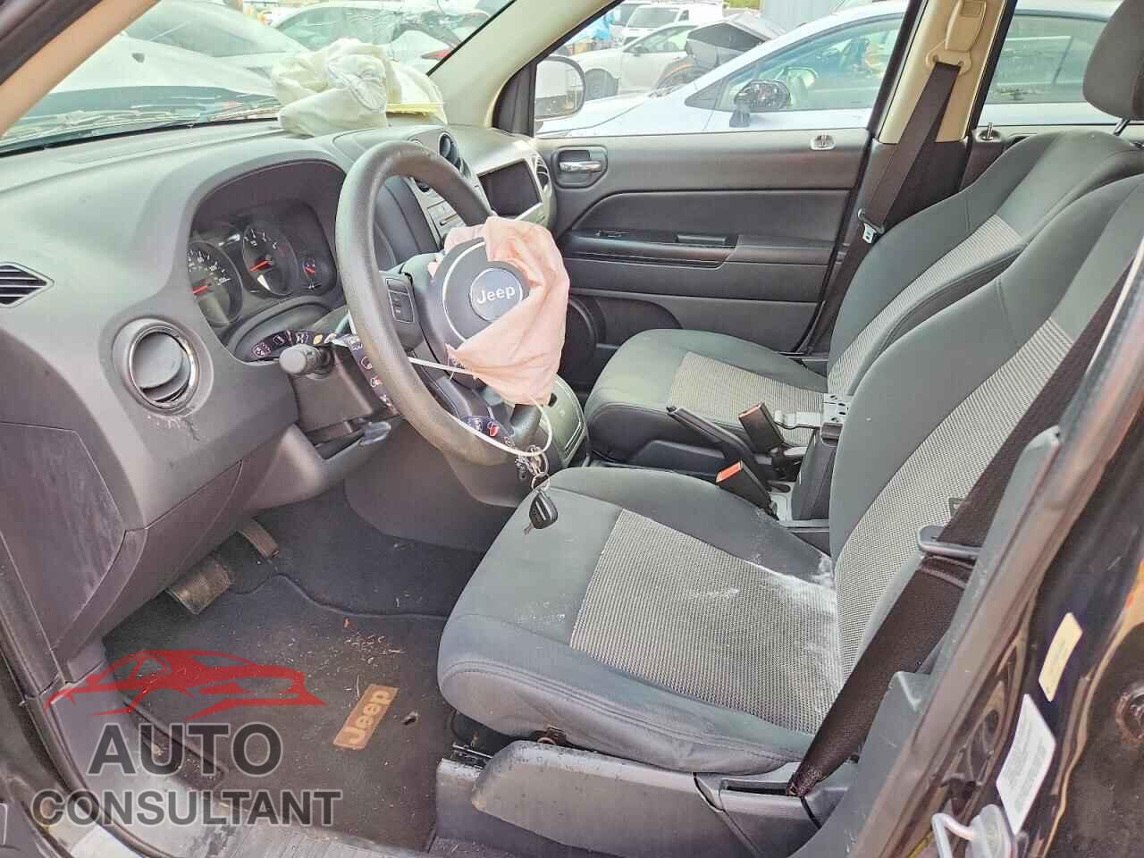 JEEP COMPASS 2011 - 1J4NF1FB9BD134949