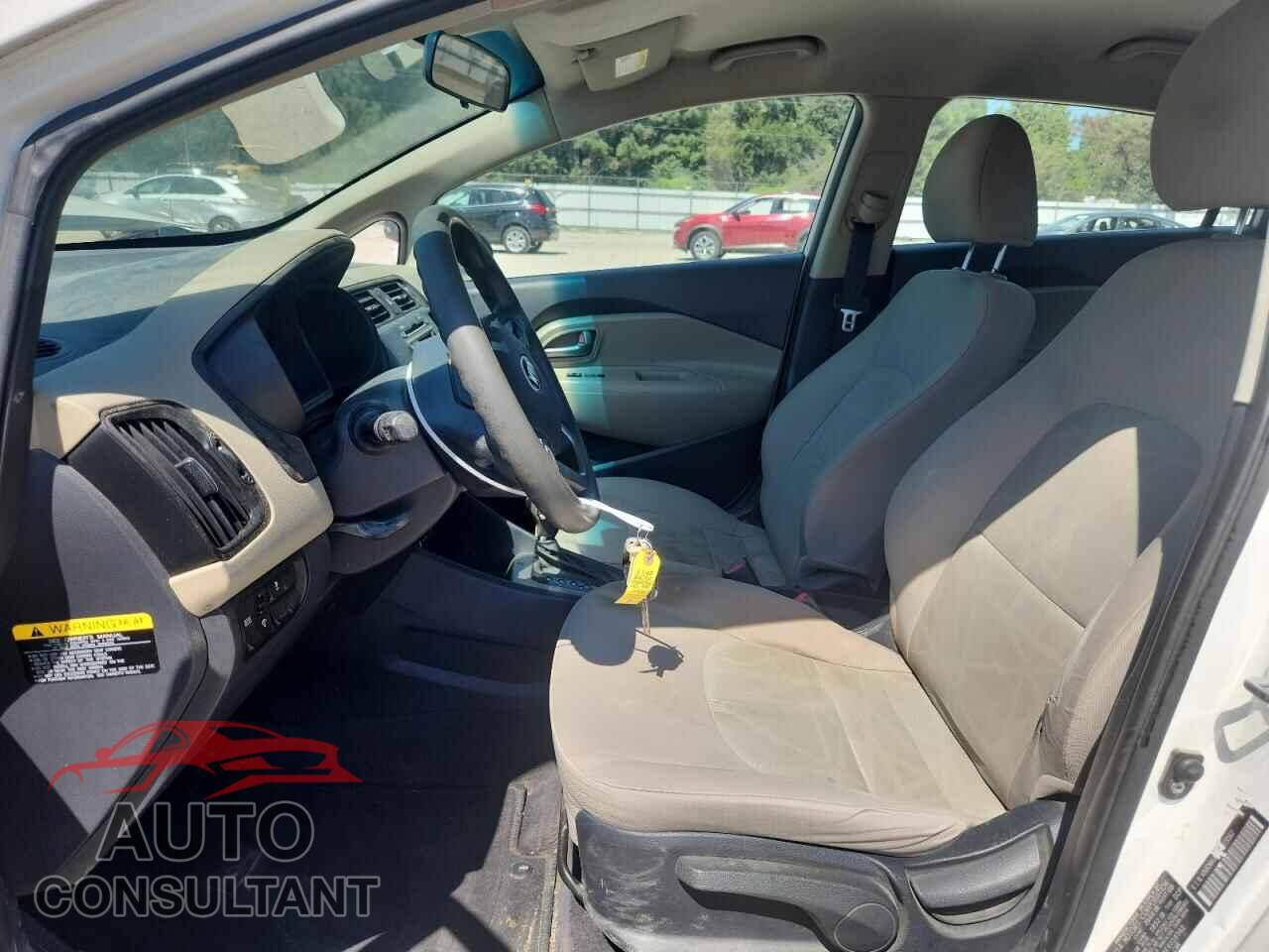 KIA RIO 2014 - KNADM4A35E6359562