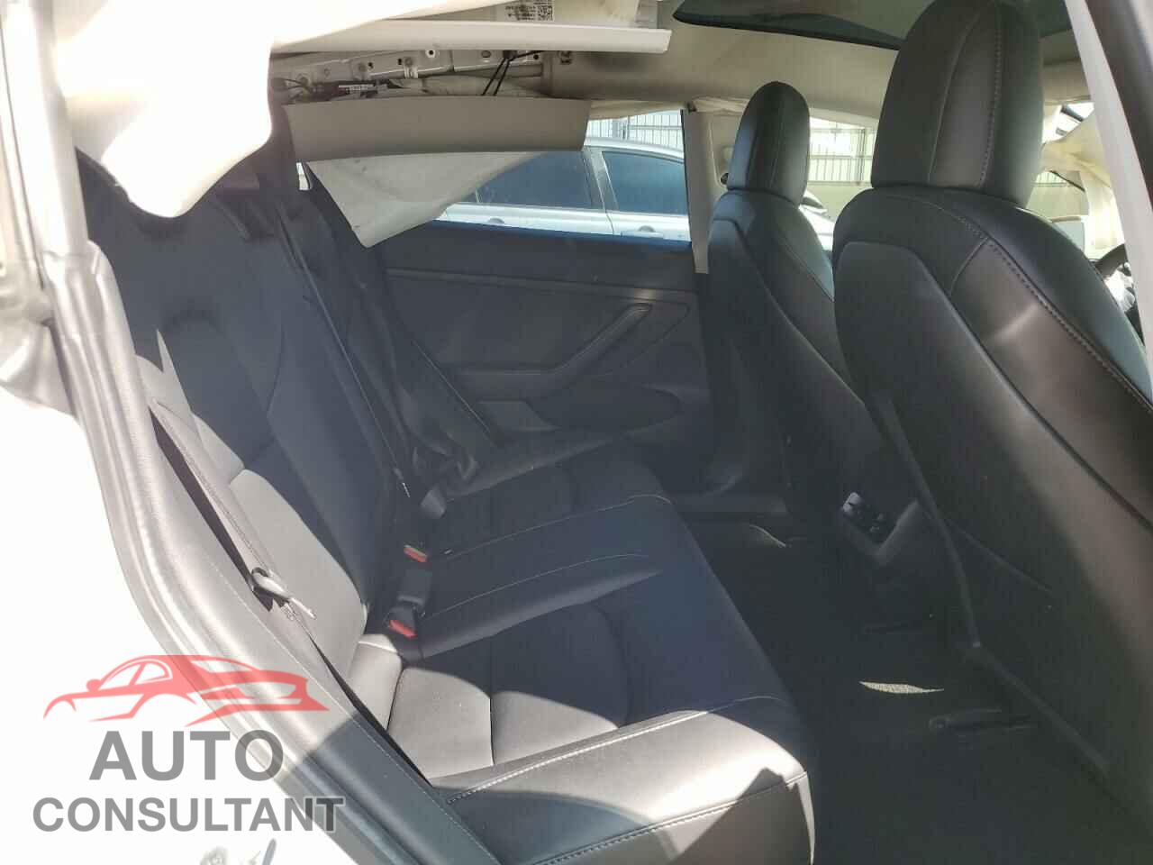 TESLA MODEL 3 2021 - 5YJ3E1EB5MF072009