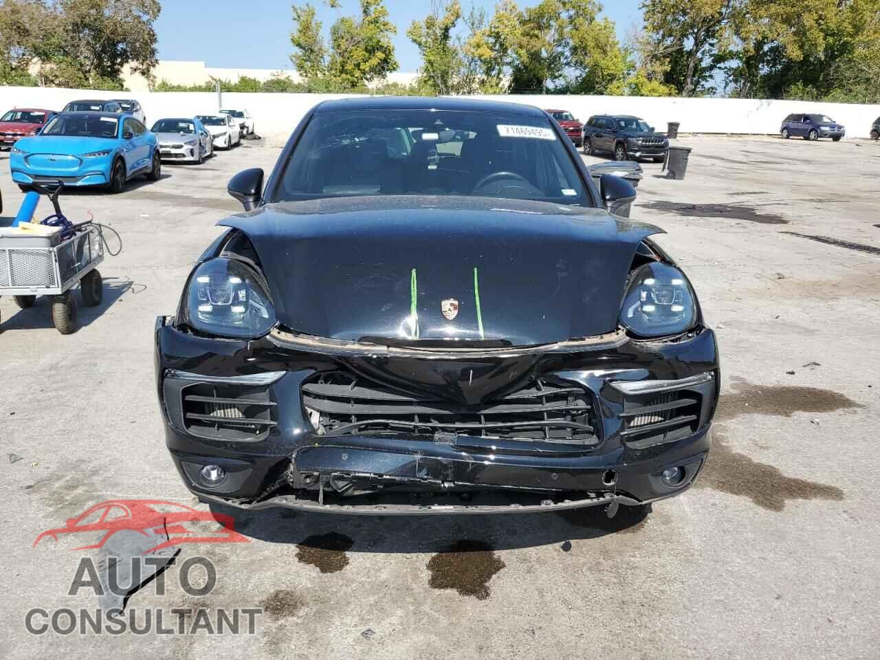 PORSCHE CAYENNE 2016 - WP1AB2A22GLA95100