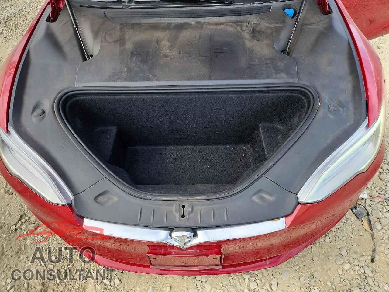 TESLA MODEL S 2019 - 5YJSA1E21KF303993