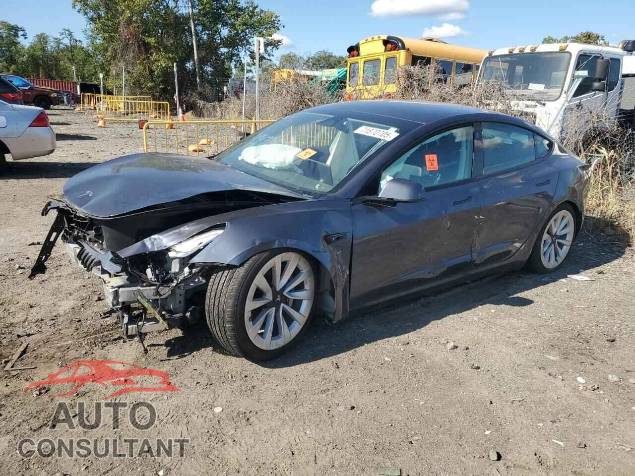 TESLA MODEL 3 2022 - 5YJ3E1EA9NF287353