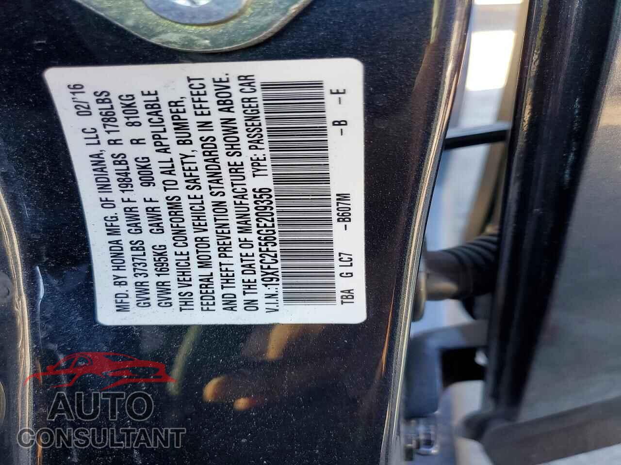 HONDA CIVIC 2016 - 19XFC2F56GE209356