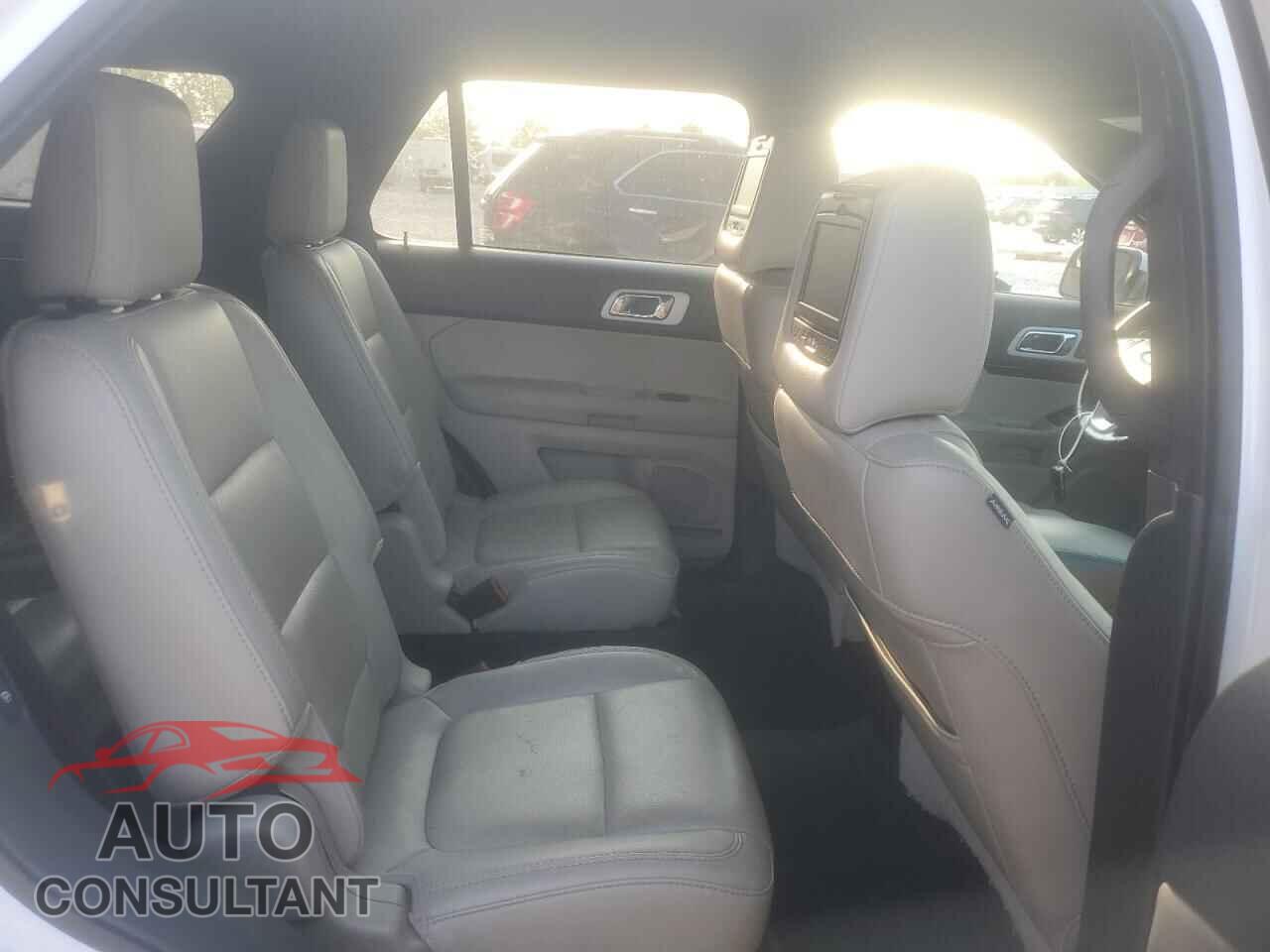 FORD EXPLORER 2014 - 1FM5K8F84EGC00529