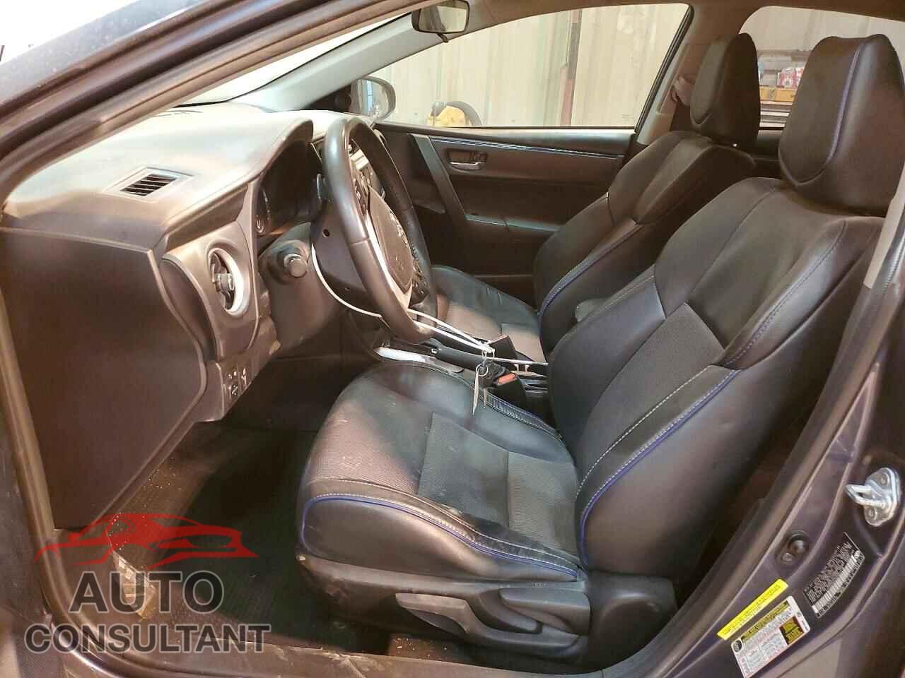 TOYOTA COROLLA 2017 - 5YFBURHE3HP684416
