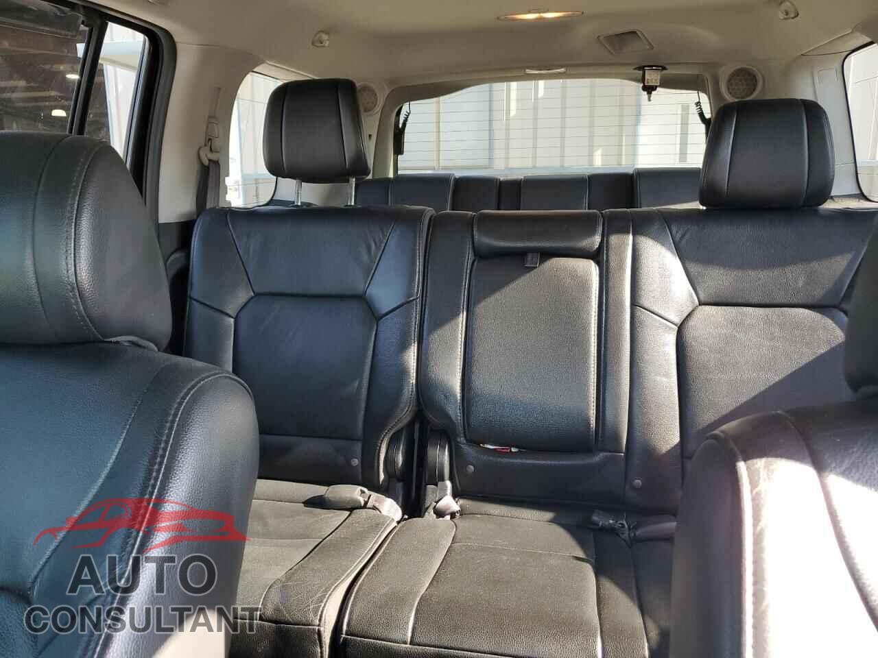 HONDA PILOT 2013 - 5FNYF4H97DB072543