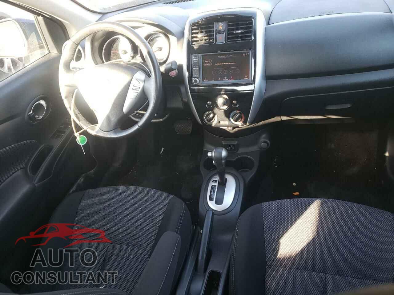 NISSAN VERSA 2019 - 3N1CN7AP3KL826109