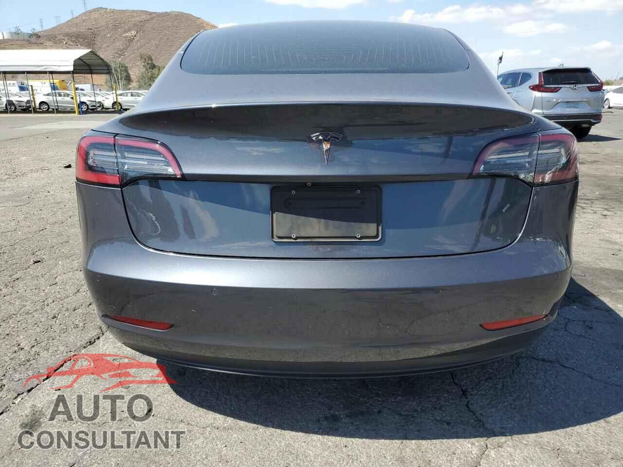 TESLA MODEL 3 2019 - 5YJ3E1EA4KF426963