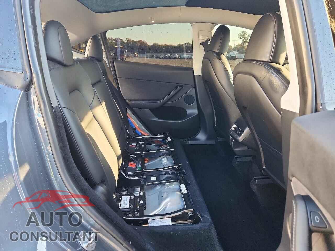 TESLA MODEL Y 2023 - 7SAYGDEE3PA040501