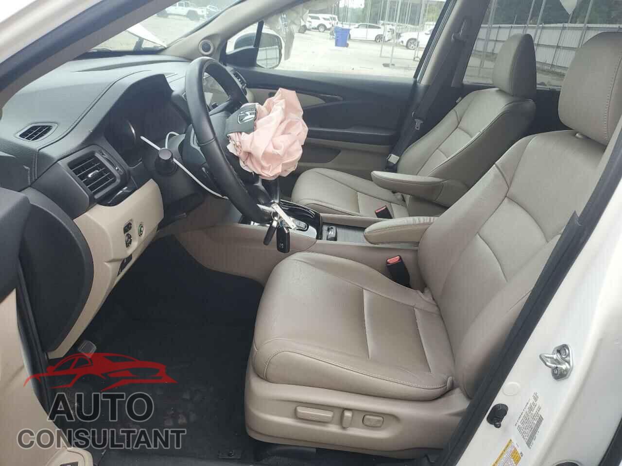 HONDA PILOT 2021 - 5FNYF5H63MB014103