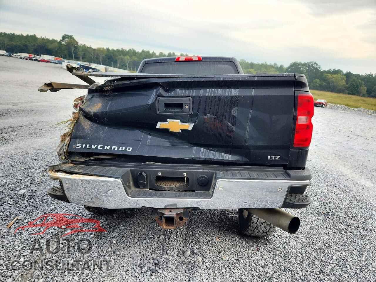 CHEVROLET SILVERADO 2015 - 1GC1KWE87FF677245
