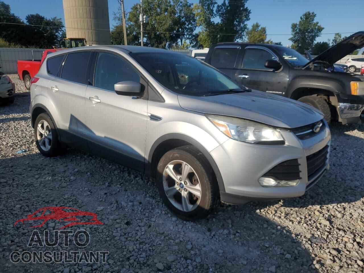 FORD ESCAPE 2013 - 1FMCU0GX8DUB08963