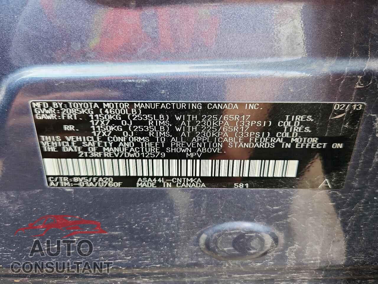 TOYOTA RAV4 2013 - 2T3RFREV7DW012579