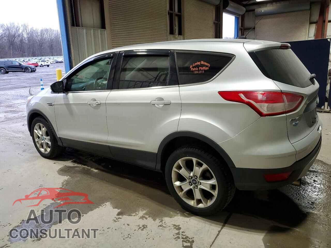 FORD ESCAPE 2013 - 1FMCU9H98DUC25592