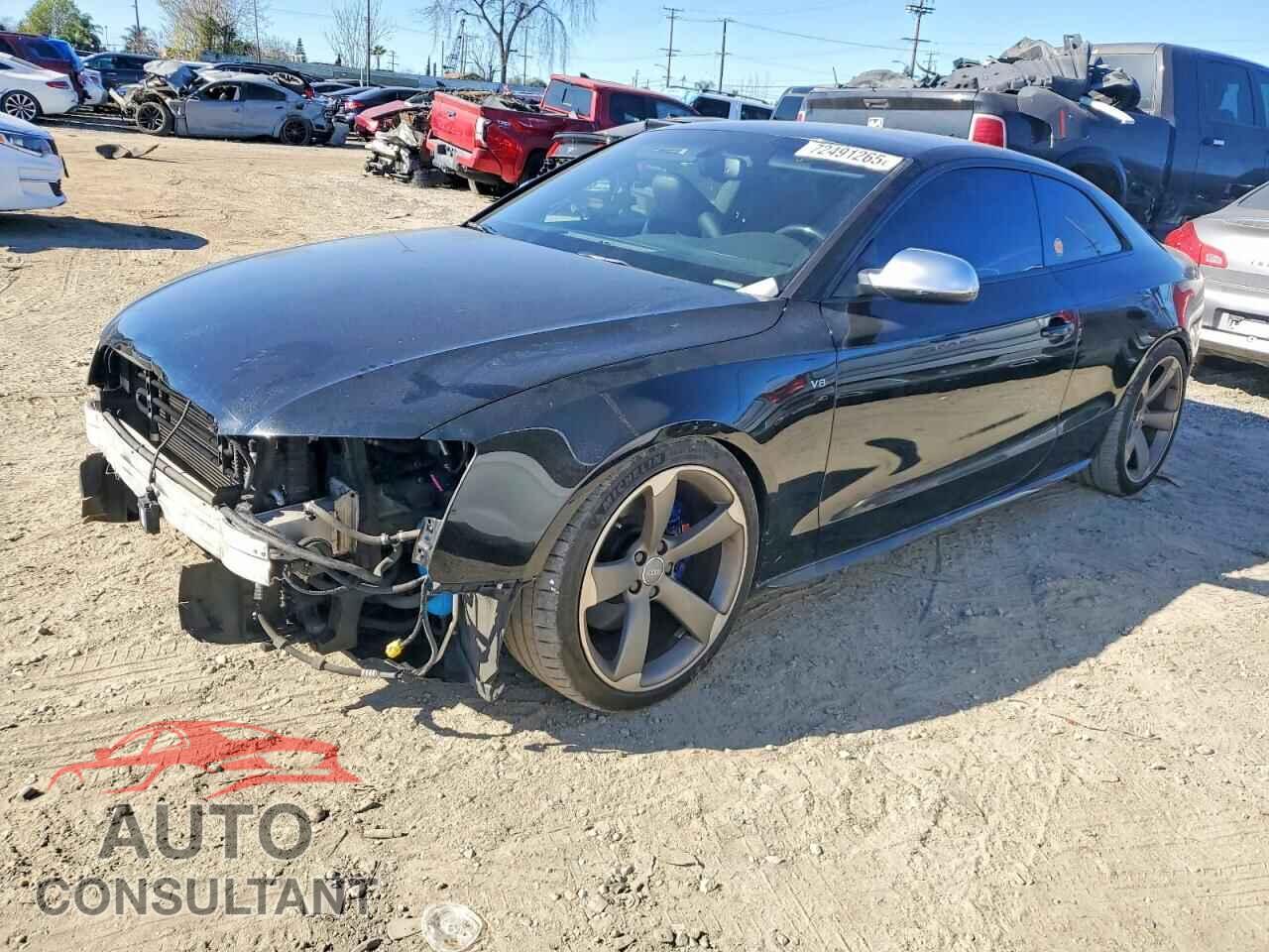 AUDI S5/RS5 2011 - WAUCVAFR0BA043001