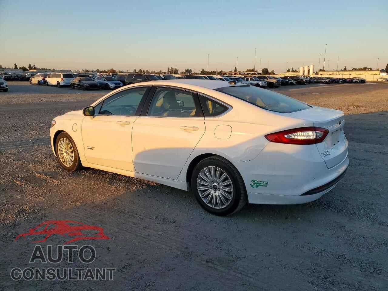 FORD FUSION 2016 - 3FA6P0PU5GR166495