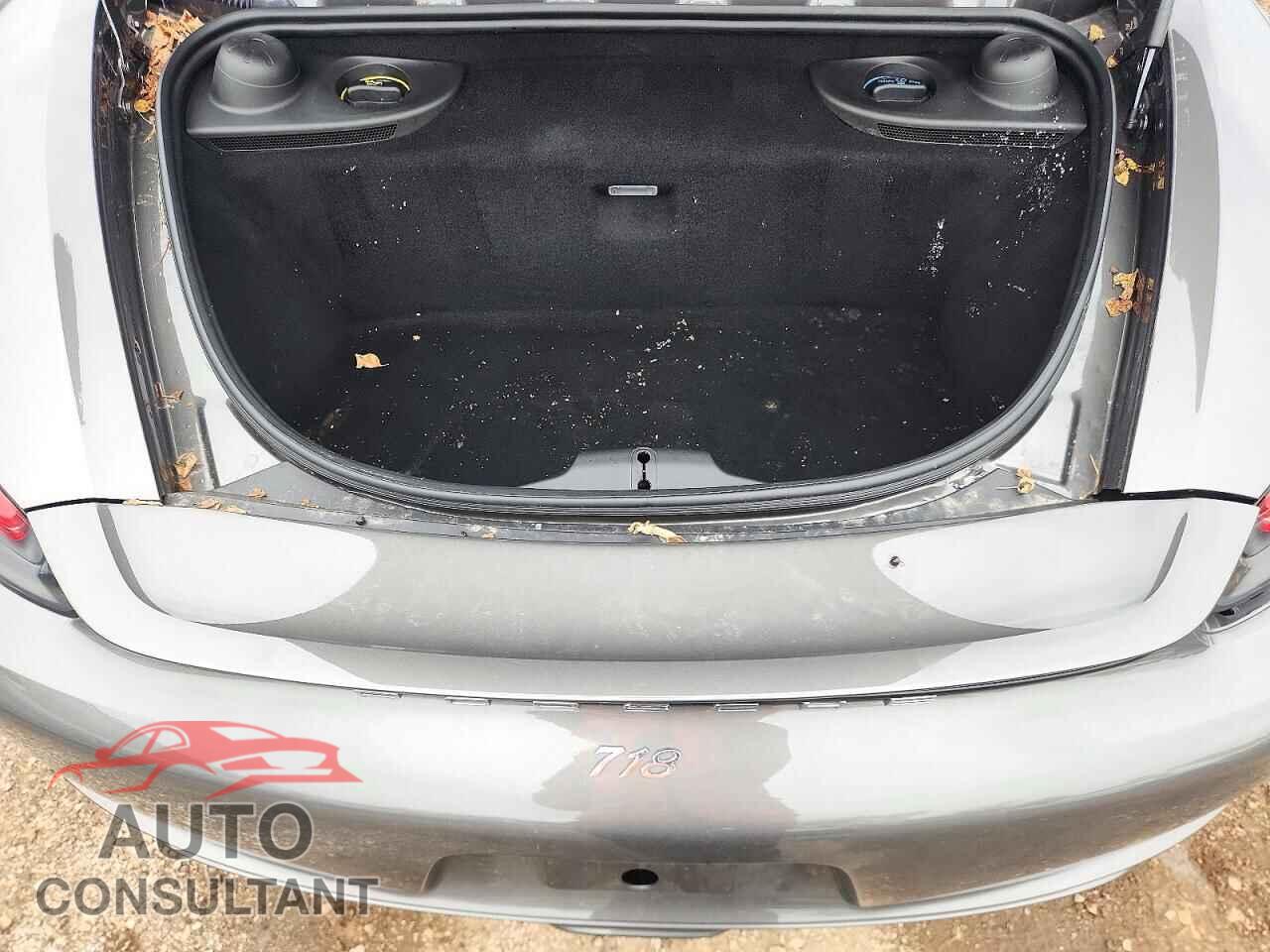 PORSCHE BOXSTER 2024 - WP0CB2A87RS223015