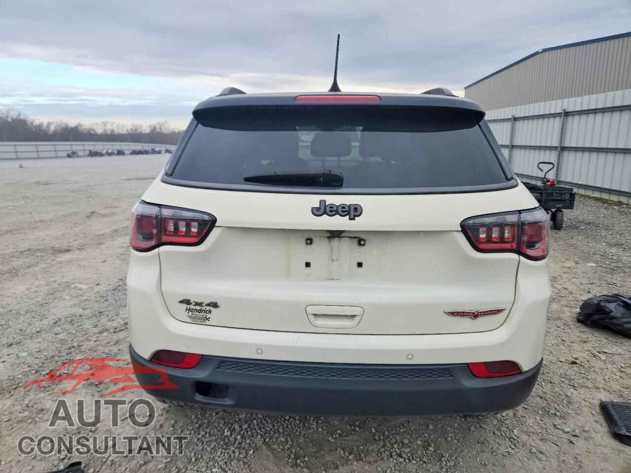 JEEP COMPASS 2017 - 3C4NJDDB2HT666068